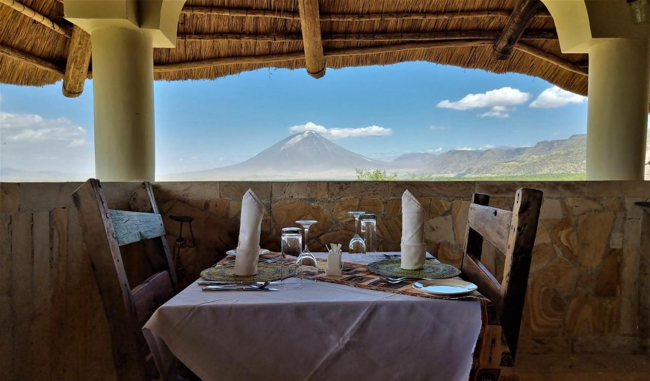 Africa Safari Lake Natron Mtowabaga Extérieur photo